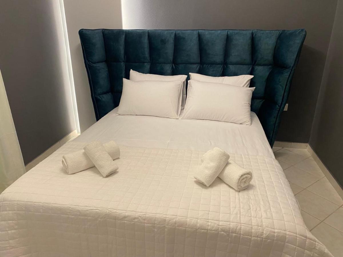 Comfortable Apartment Near To Metro Афины Экстерьер фото