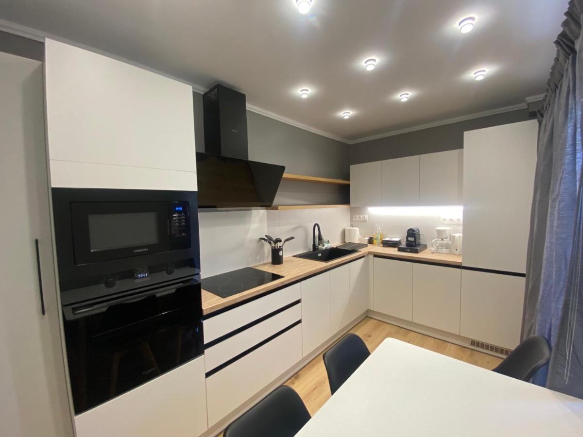 Comfortable Apartment Near To Metro Афины Экстерьер фото